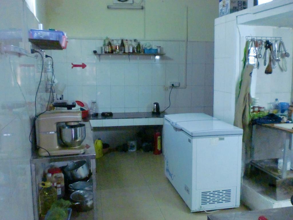 פנום פן Jun Jun Guesthouse מראה חיצוני תמונה