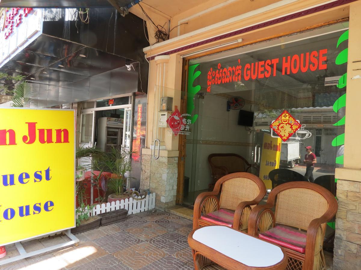 פנום פן Jun Jun Guesthouse מראה חיצוני תמונה